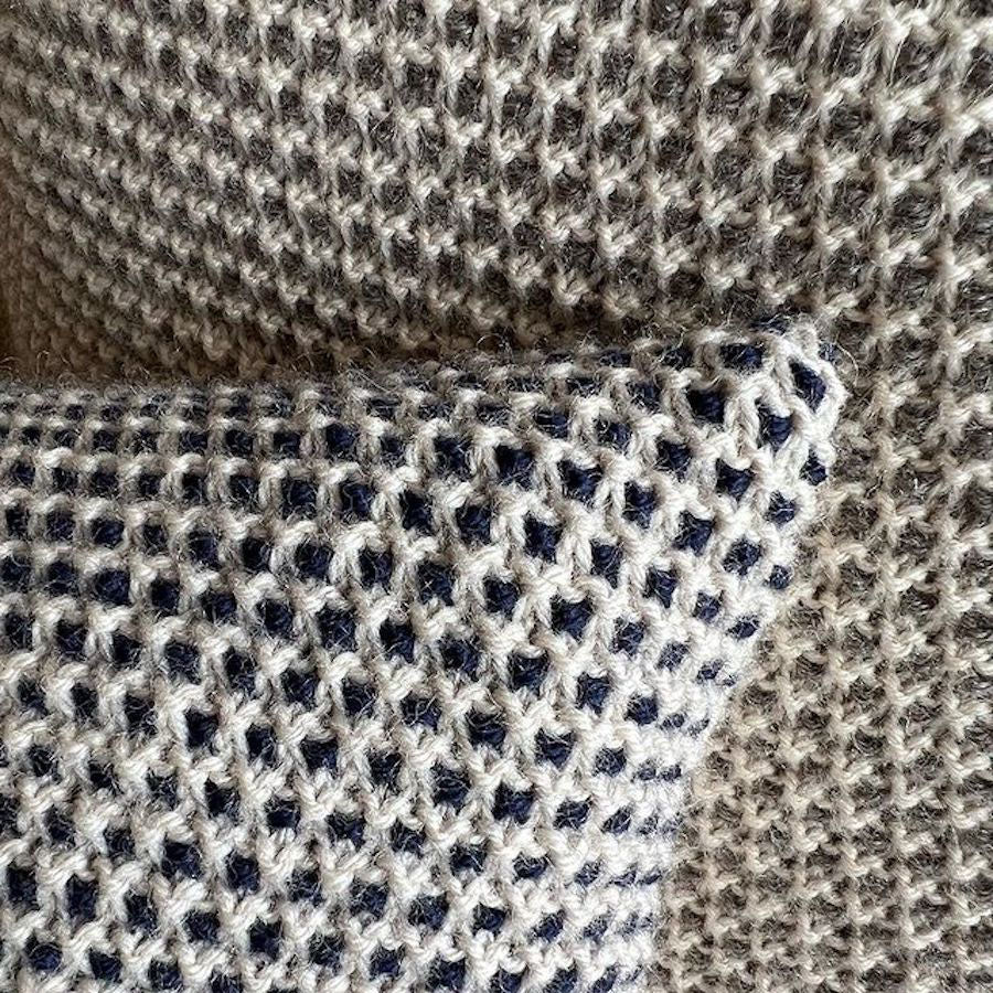 PATTERN - MARIE PILLOW