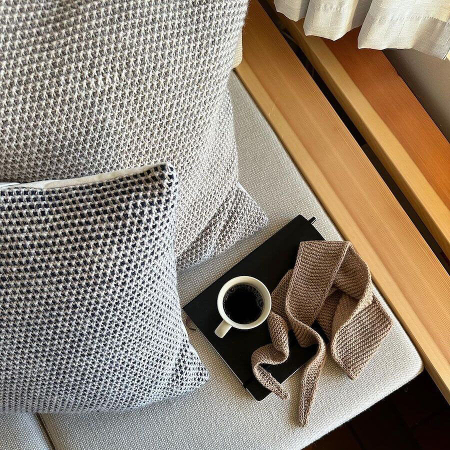 PATTERN - MARIE PILLOW