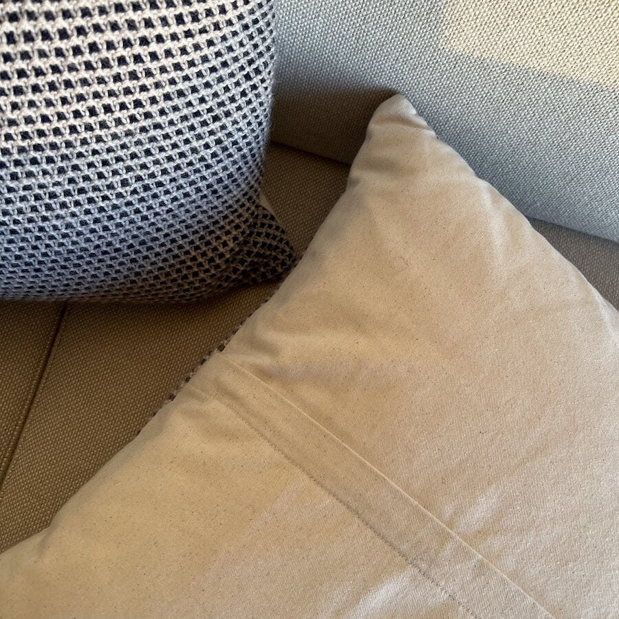 PATTERN - MARIE PILLOW