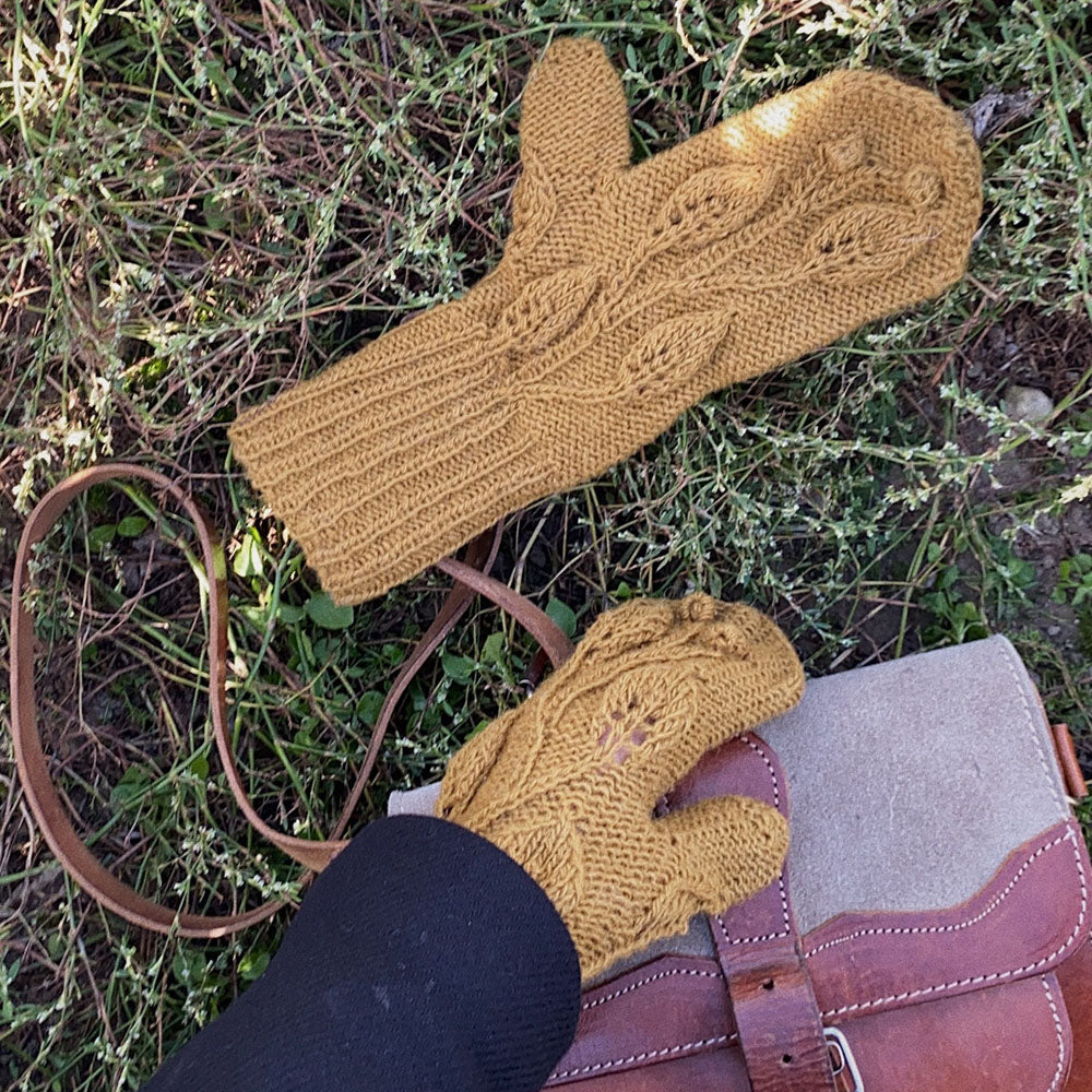 PATTERN - NORA GLOVES