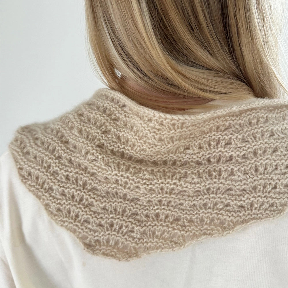 PATTERN - PEACOCK SCARF