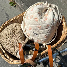 Load image into Gallery viewer, borsa &quot;Get Your Knit Together Bag&quot; - APRICOT FLOWER

