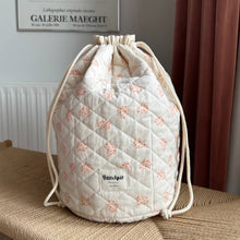 Load image into Gallery viewer, borsa &quot;Get Your Knit Together Bag Grand&quot; - APRICOT FLOWER
