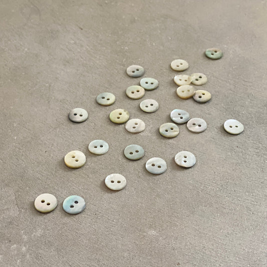 BOTTONI in Madreperla ø11