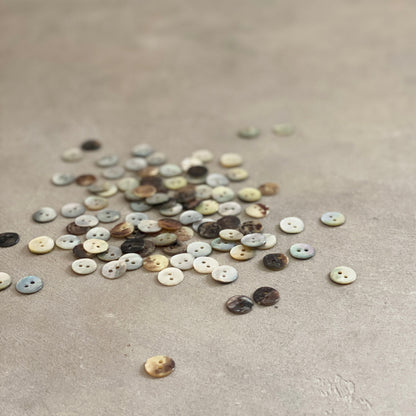 BOTTONI in Madreperla ø11