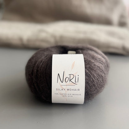 SILKY MOHAIR - MOOSE