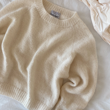 Load image into Gallery viewer, NO FRILLS SWEATER - WOOrLi in LOVE &amp; FLUFFY CASHMERE
