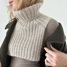 Carica l&#39;immagine nel visualizzatore di Gallery, PATTERN - NOTE RIB NECK
