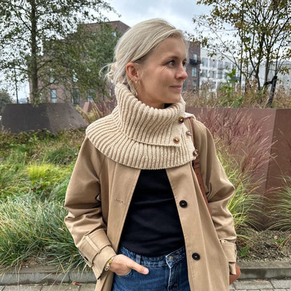 NOVEMBER NECK - bigWOOrLi