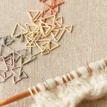 TRIANGLE STITCH MARKERS by Cocoknits