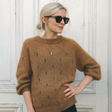 Load image into Gallery viewer, FORTUNE SWEATER - SILKY MOHAIR
