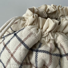 Carica l&#39;immagine nel visualizzatore di Gallery, borsa &quot;Get Your Knit Together Bag&quot; - Checked
