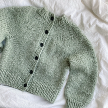 Load image into Gallery viewer, PATTERN - NOVICE CARDIGAN MINI CHUNKY EDITION
