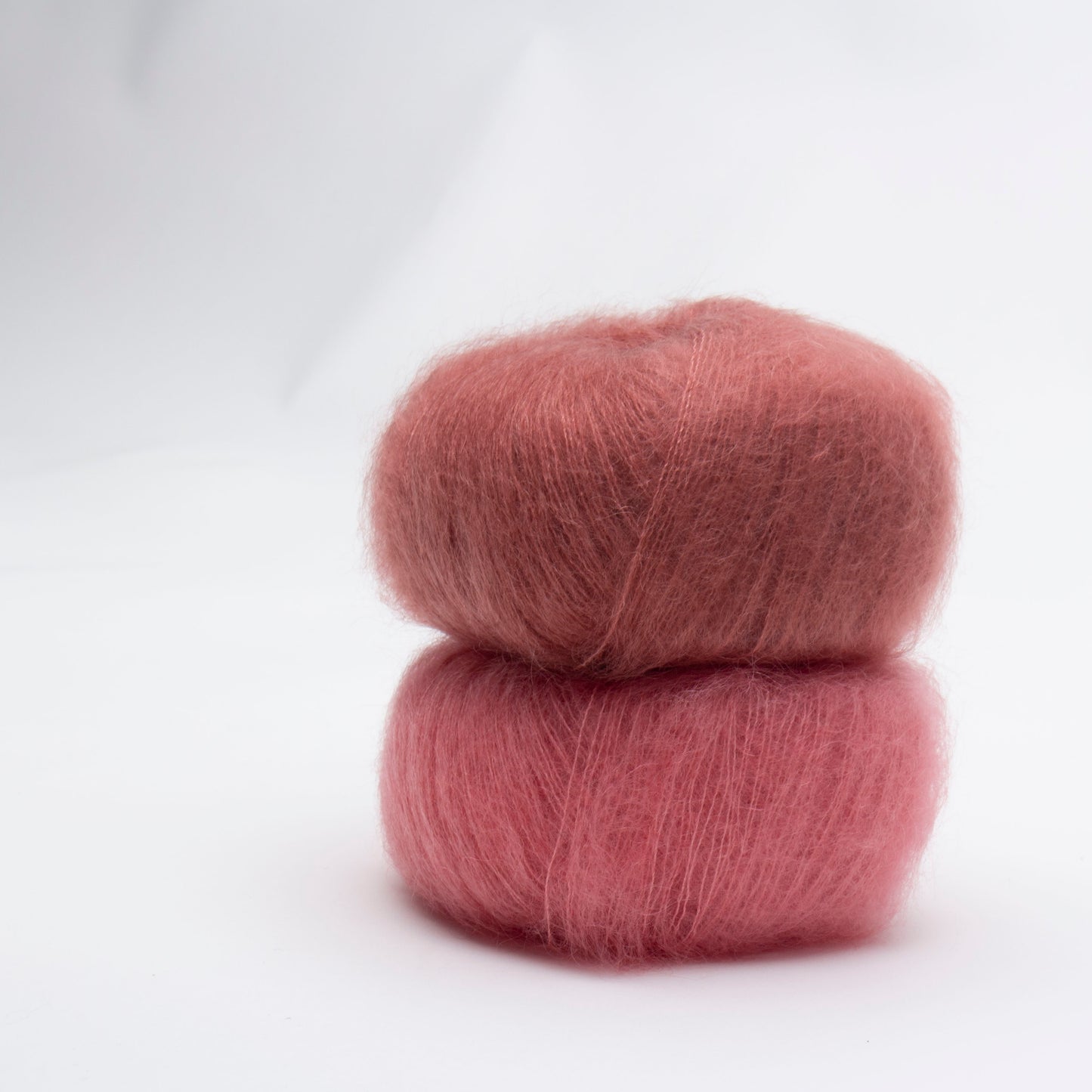 SILKY MOHAIR - BLUSH