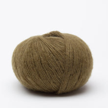 Load image into Gallery viewer, FLUFFY CASHMERE - OLIVE
